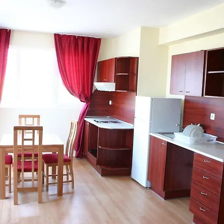 Prestige Aparthotel 3*