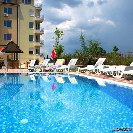Prestige Aparthotel 3*
